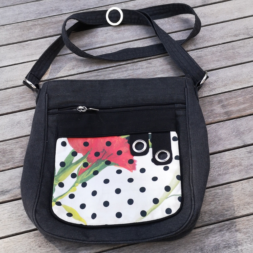 Jak's fabric crossbody